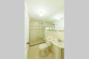 Apartamentos amoblados medellin apto 201