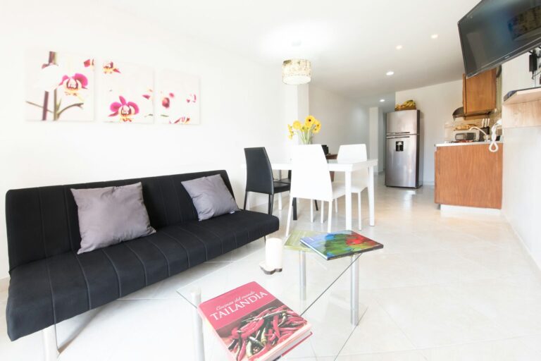 apartamentos amoblados medellín economicos apto 302