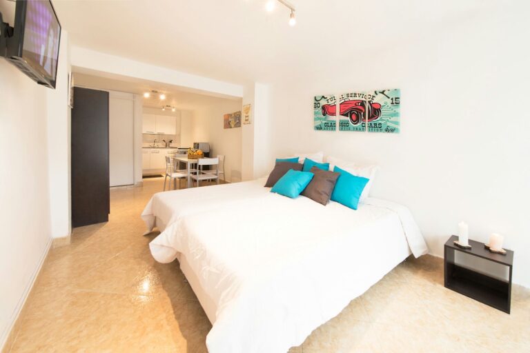 Apartamentos amoblados medellin aparta estudio 101